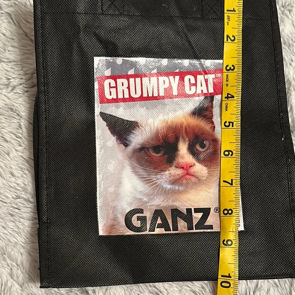 GANZ stylish black